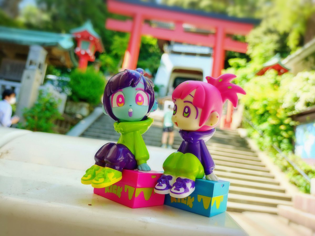 【完売品】未開封　まご　KICKちゃん　ファキンティファニーカラー 5月の新カラー！ 5月1日21時から通販開始します。 よろしくおねがいし