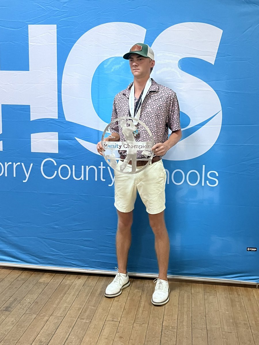 jwedrasc's tweet photo. A great evening at the Horry County Schools golf championship today. @HCSInfo 

St. James won w/ a 296. Conway runner-up with 301.

Cade Jordan (Conway) low score with a 69.

Jackson Deagan (StJ), Ryan Marsden (StJ), Carson Jordan (Conway), Bentley Hall (StJ) on all-tourney team. https://t.co/CzEEvr4Gcp
