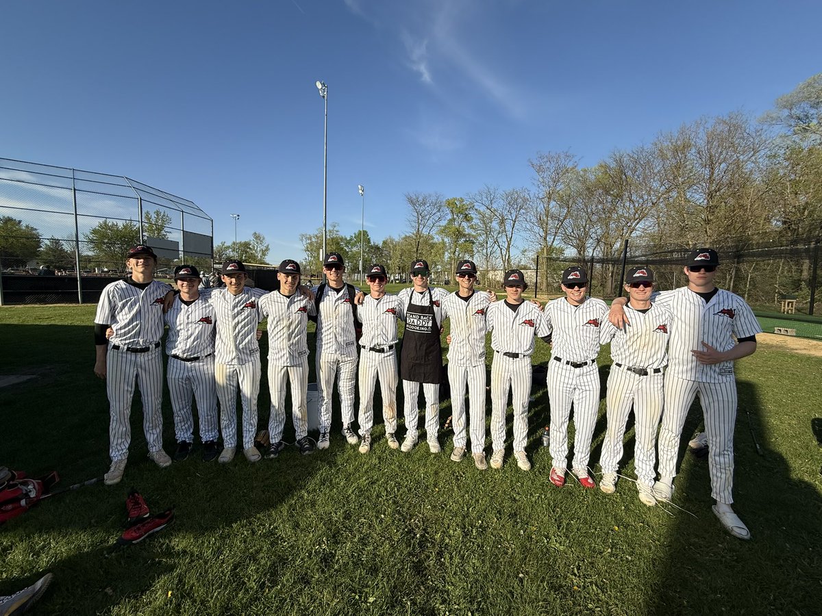 Hard fought pitchers duel tonight and the Steamers came out on top beating Warren/Stockton 1-0. Onto our third game of the week tomorrow @ Milledgeville.

Caden Wilkin 1-3
Braeden Brennan 1-3
Jacob Huisenga 2BB,R,2SB
Jacob Voss 1-2

Chase Dykstra 6IP,3H,0R,1BB,11K

Grill Master