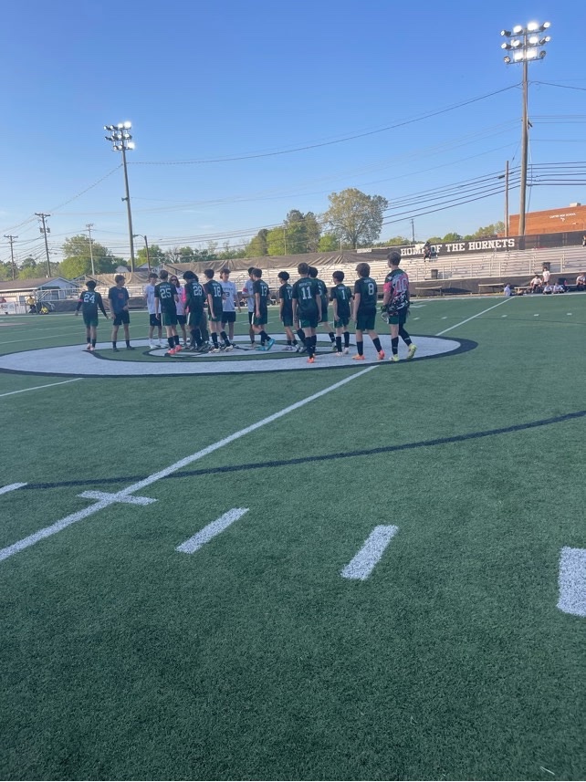 Carter High School Boys soccer, supporting Carter Middle School Soccer 8th grade night! Congratulations incoming Freshman. Keep working hard, we will see you soon. ⚪️ 🐝🟢