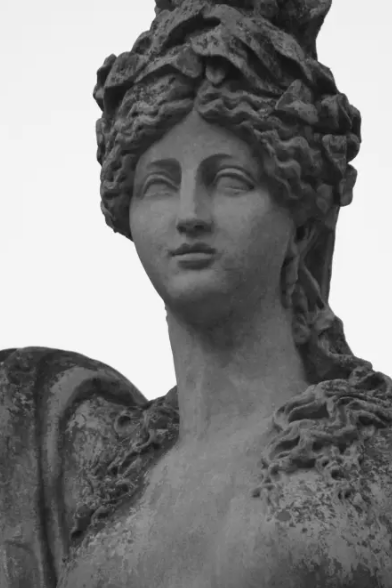 Why was Hera looked at harshly in some of the Greek myths?
worldwidegreeks.com/threads/why-wa…