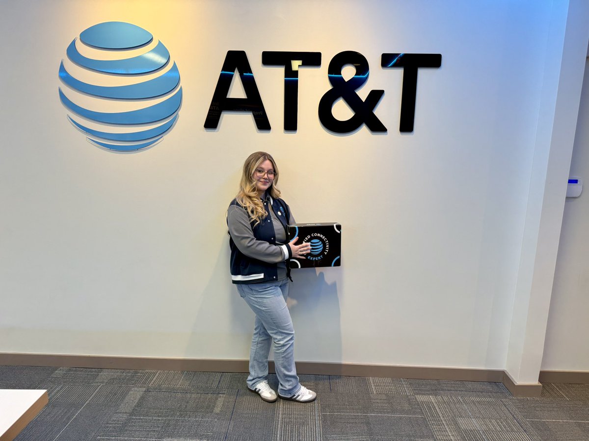 Amber Mena (@ambertheexpert) on Twitter photo LVM’s newest connectivity expert <a href="/Liciatheexpert/">Licia Cucura</a> with her gift box & cutesy bomber jacket ✔️💙 Congrats girly! 💰🏃🏼♀️<a href="/LifeAtATT/">Life at AT&T</a> <a href="/ThePHamilyMAS/">The PHamily</a> <a href="/_MightyMAS/">Mid-Atlantic States Team</a> <a href="/KDeSantiago5/">Karla DeSantiago 🇲🇽</a> <a href="/team_oselett/">Danielle Oselett</a> LVM’s newest connectivity expert <a href="/Liciatheexpert/">Licia Cucura</a> with her gift box & cutesy bomber jacket ✔️💙 Congrats girly! 💰🏃🏼♀️<a href="/LifeAtATT/">Life at AT&T</a> <a href="/ThePHamilyMAS/">The PHamily</a> <a href="/_MightyMAS/">Mid-Atlantic States Team</a> <a href="/KDeSantiago5/">Karla DeSantiago 🇲🇽</a> <a href="/team_oselett/">Danielle Oselett</a>