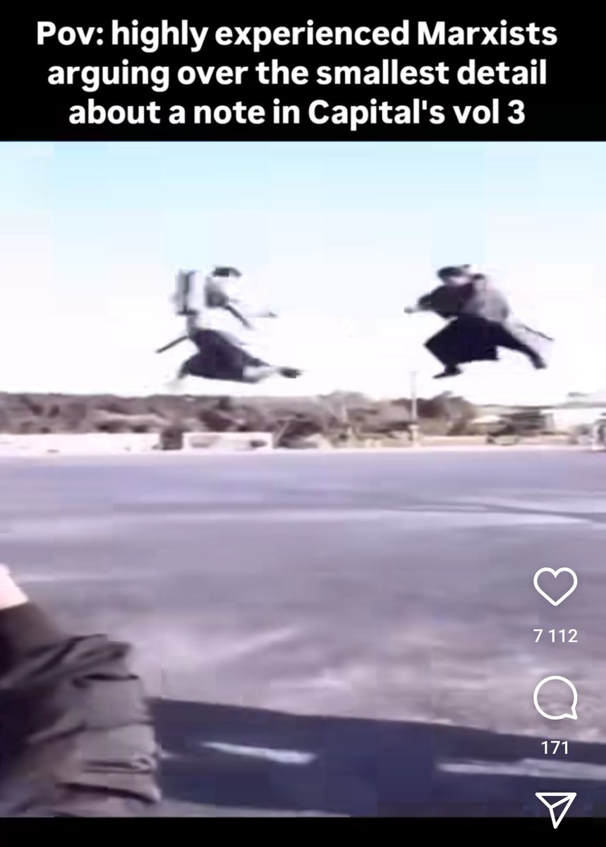 _ty_stan's tweet image. THAT ONE live of Ryo où deux gars allaient littéralement se battre pour décider si les caissières étaient de la classe prolétaire ou non #traumatisme