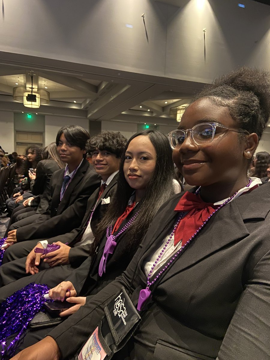 Opening Ceremony ready! <a href="/ENGC_HOSA/">ENGC HOSA</a> <a href="/HNGCBears/">Hastings Ninth Grade Center</a> <a href="/AliefCTE/">AliefCTE</a> #ChargeUpTXHOSA #HOSAArea2