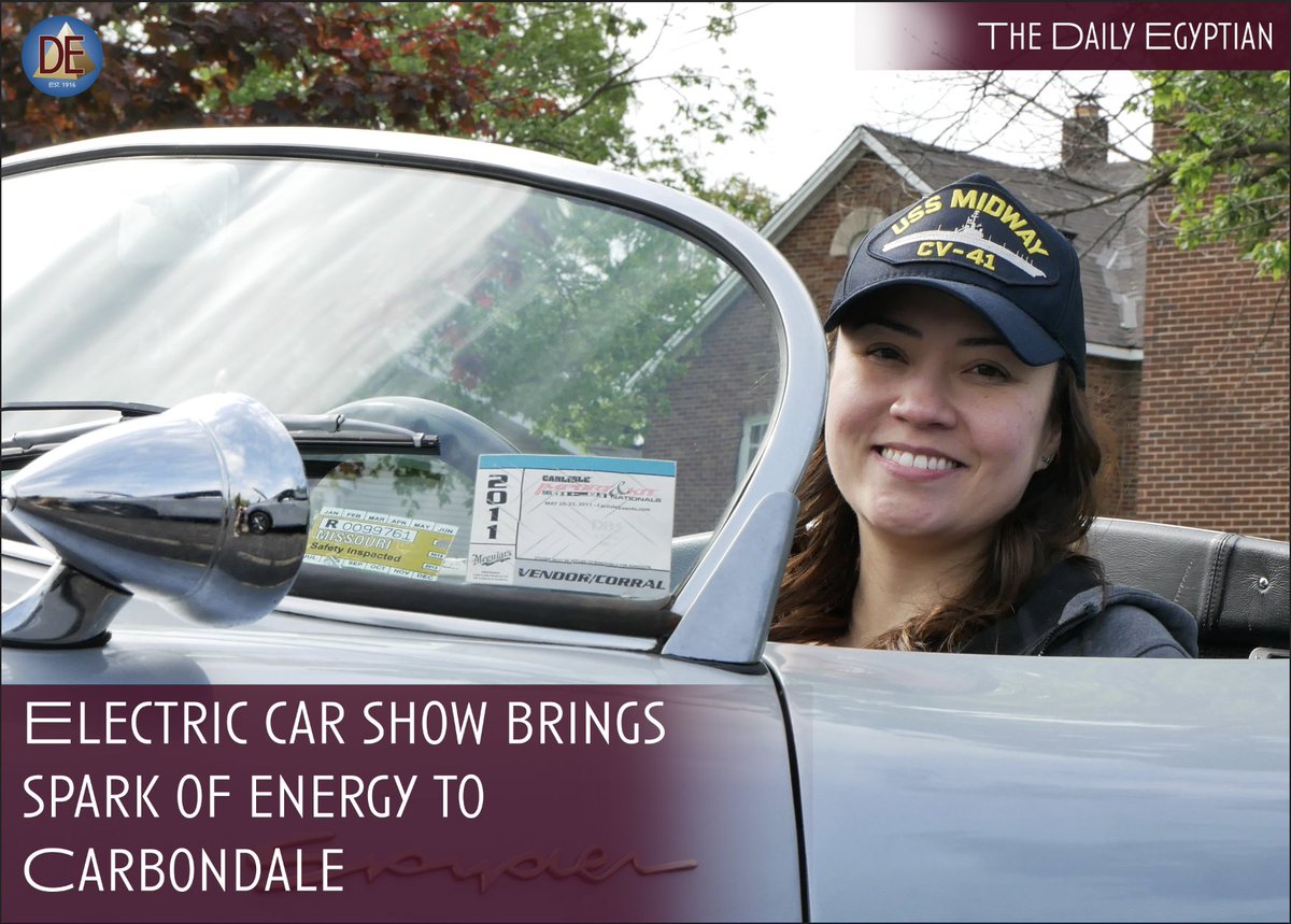 Carbondale, Illinois. Jacquelyn Rickard, owner of EVTV, and Brian Noto, director of energy for the company, brought their electric 1955 Porsche 550 Spyder.

Read more: dailyegyptian.com/121344/news/el…

By Riley Sembler, Staff Photographer