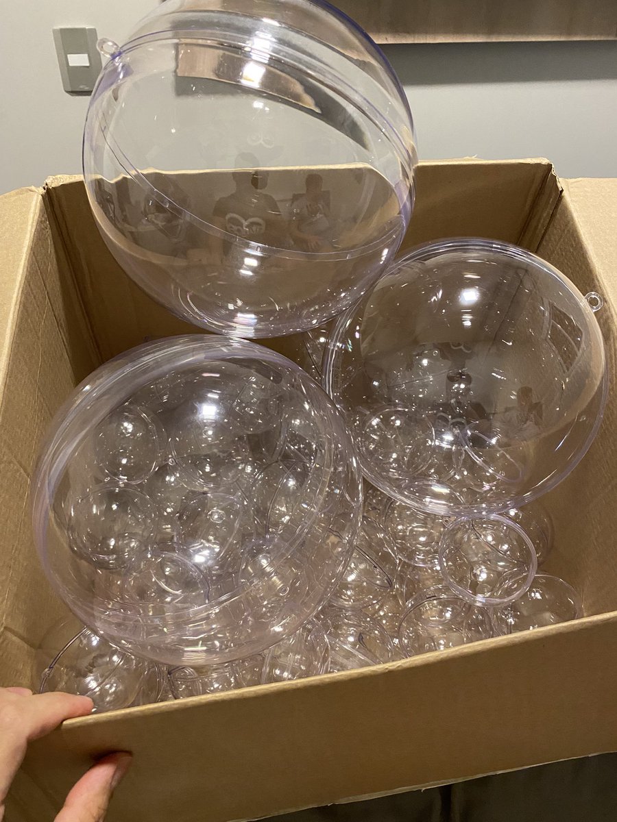 Andywindbird's tweet image. Meu look para o #Gagacabana está ganhando forma 🫧🫧🫧 #LittleMonsters #Gaga