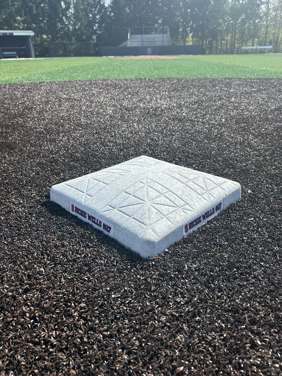 Step_Baseball's tweet photo. The team will be honoring the memory of Richie Wells ‘16 with decals on their helmets and the 2B bag, the position Richie manned so well in his time at Stepinac. Taken from us far too young, Richie and his family and friends continue to be in our thoughts and prayers #RW27 https://t.co/aSXgaxssSB