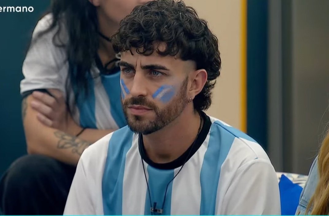 NatiSL110's tweet photo. @AlaArgentina Aguante Ulises y aguante Ala 🤍💙#AlaCancha https://t.co/CUDUAn2FRn