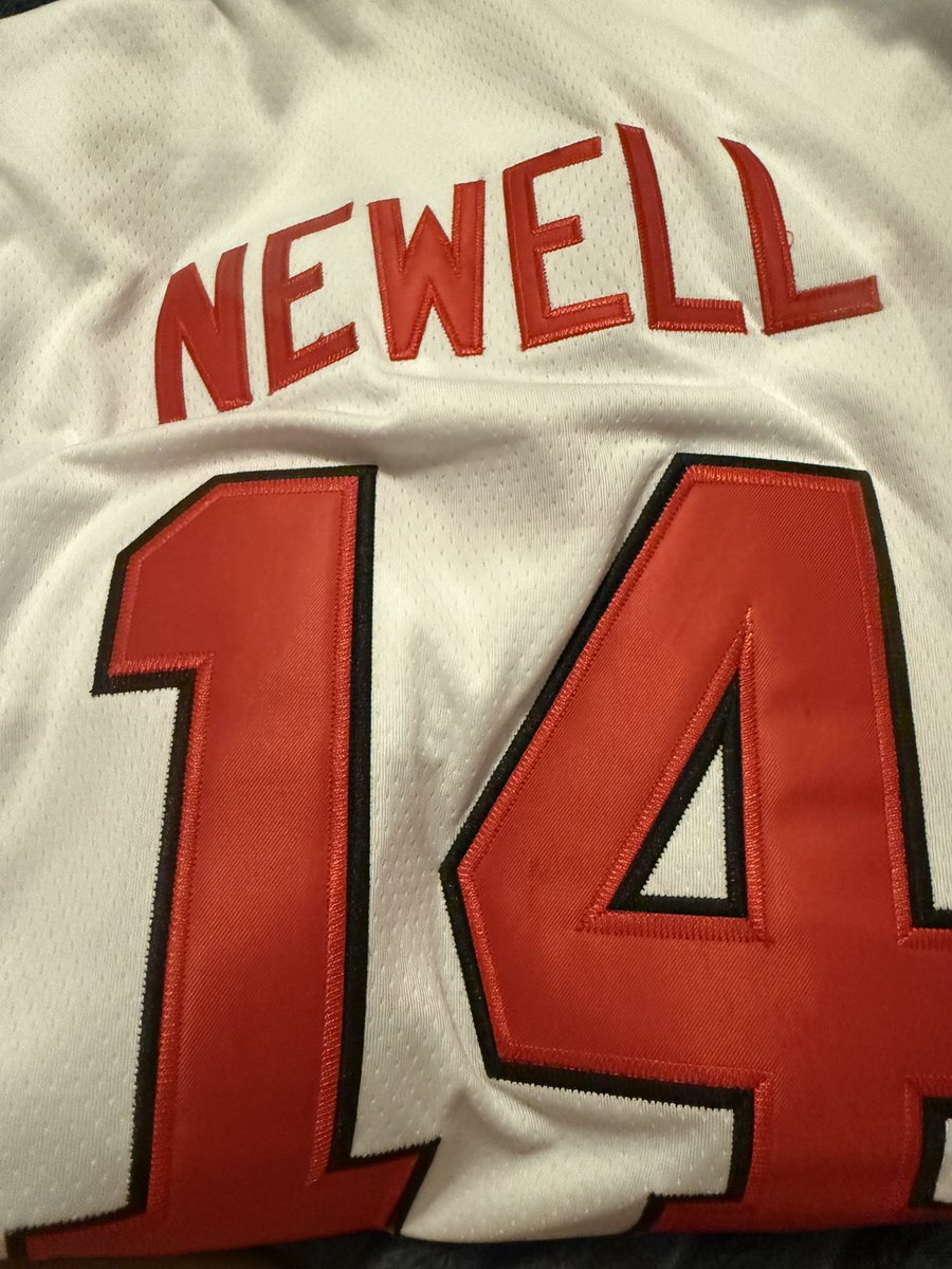 glitburner's tweet image. Ok … giveaway announcement. 

I will be giving away a custom UGA basketball jersey of your choice to 1 lucky winner when I reach 250 followers. Any player you name it. 

To enter:
1. Follow me
2. Repost this 
3. Tag your favorite UGA hoops player of all time

Best of luck!