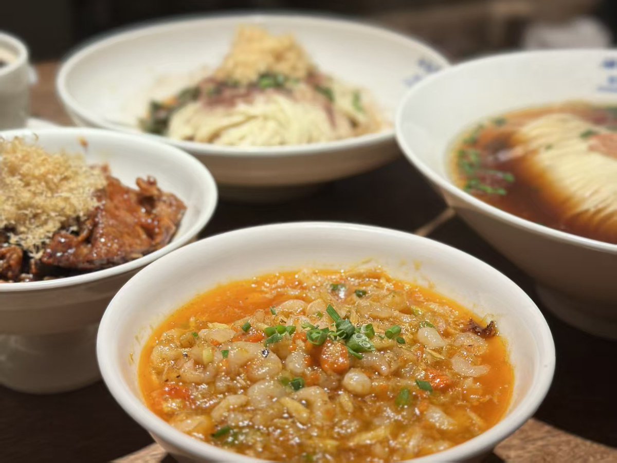 yangqy2015's tweet photo. Suzhou cuisine is truly unique – as delightful to the eyes as it is to the palate! #Suzhou #FoodieBeauty 
苏帮菜很有特色，秀色可餐！#舌尖上的中国 https://t.co/8Z5Cifmdcc