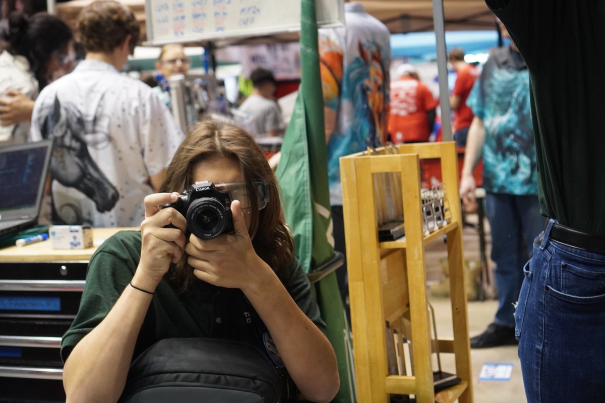 Data Bits tweet media