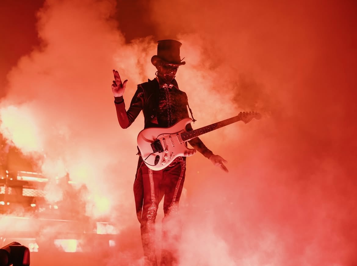 Melinoe 𖤐 ⚔️🌿 tweet media