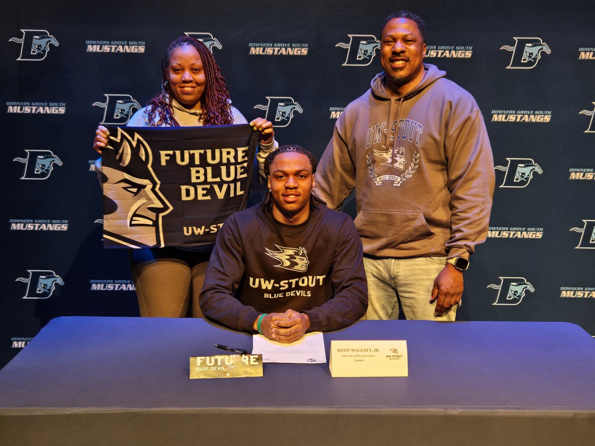 Congratulations Keon Maggitt and good luck playing at University Wisconsin - Stout.  #HitHard