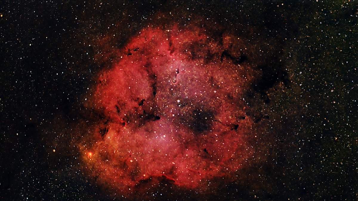 DanielFVigil's tweet photo. I have recently acquired a new astro camera, the uncooled Svbony SV705C one shot color camera that uses the Sony IMX585 sensor.
These are three results from last night. The camera was attached to a Rokinon 135mm lens and mounted on my Skywatcher Eq6-Ri pro. https://t.co/uVfcwVQKMW