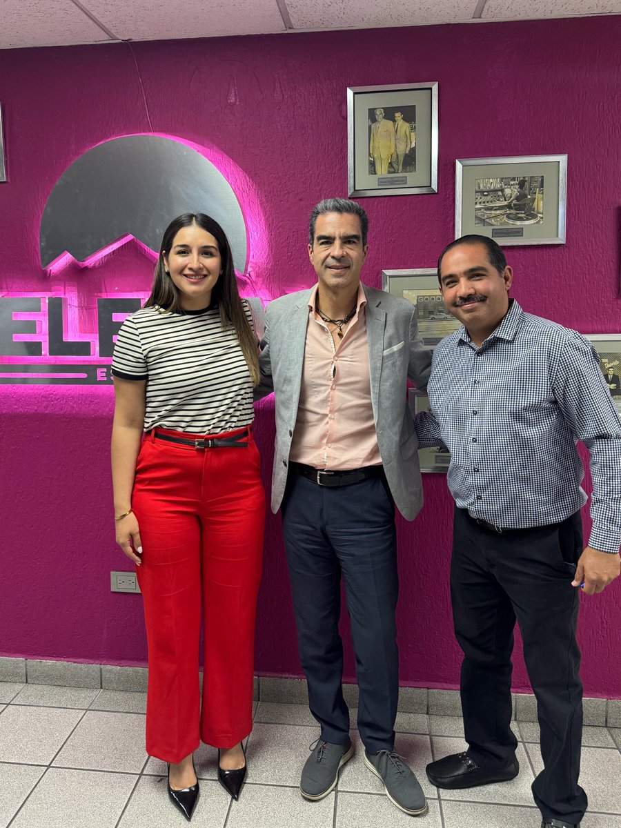 Un gusto recibir al Presidente de la Liga Arco Mexicana del Pacífico, Salvador Escobar, en entrevista para Beisbol al Día con Willy Valencia. Además, tuvimos la oportunidad de conversar sobre la importancia de la difusión y promoción del béisbol en nuestras audiencias. 1/2