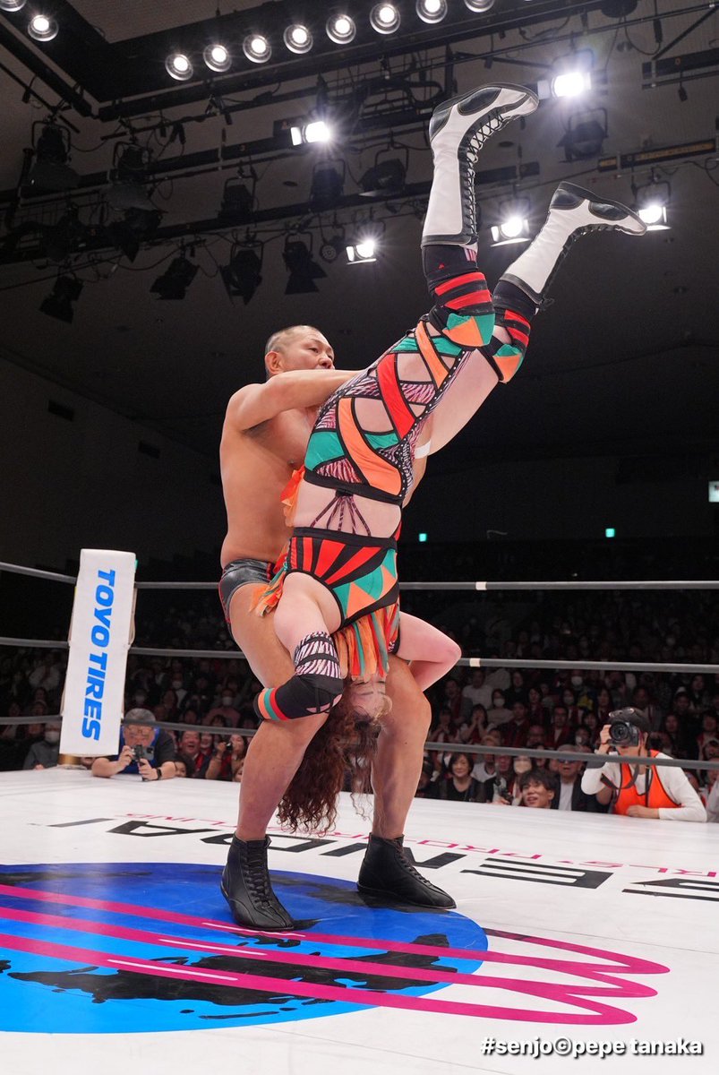 4/28 パイルドライバー原宿10周年。 4/29 11年目の初日に初のゴッチ式