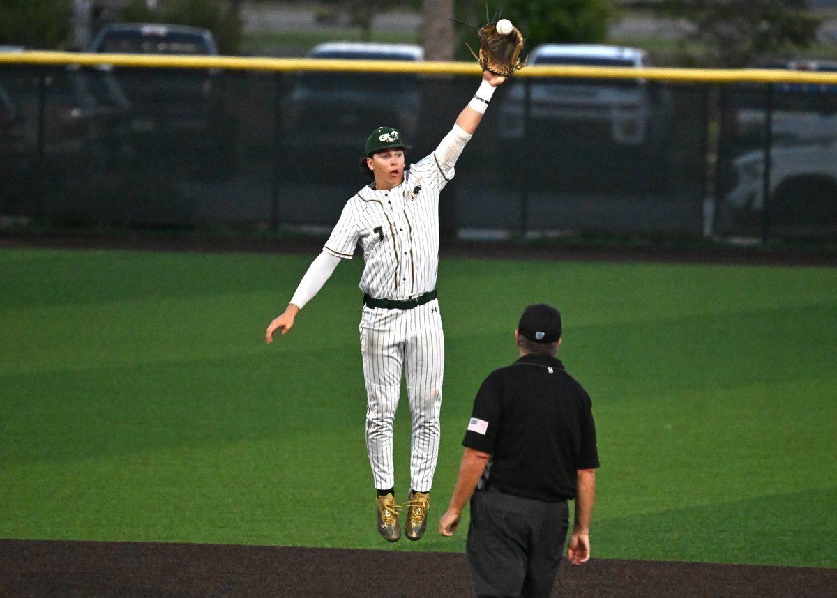 Scenes from our 6-5 victory over Hernando tonight in Game 1 of the Class 3A-Region 2 semifinals.