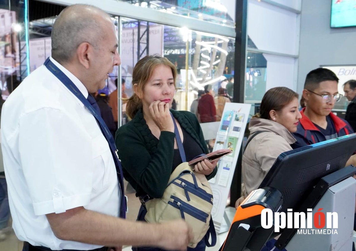 Opinion_Bolivia's tweet photo. #OPINIÓN presente en la Feria Exposición Internacional 2025
#BoA te trae en estos días de #FEXCO las mejores ofertas en diferentes destinos nacionales e internacionales. Además, de novedades en su stand del recinto ferial.
📸 Bianco Balderrama | Diario OPINIÓN https://t.co/hhB1g2g2Sv