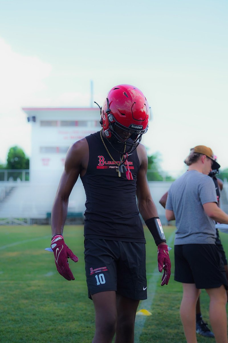 Cyion Smith 4⭐️DB tweet media