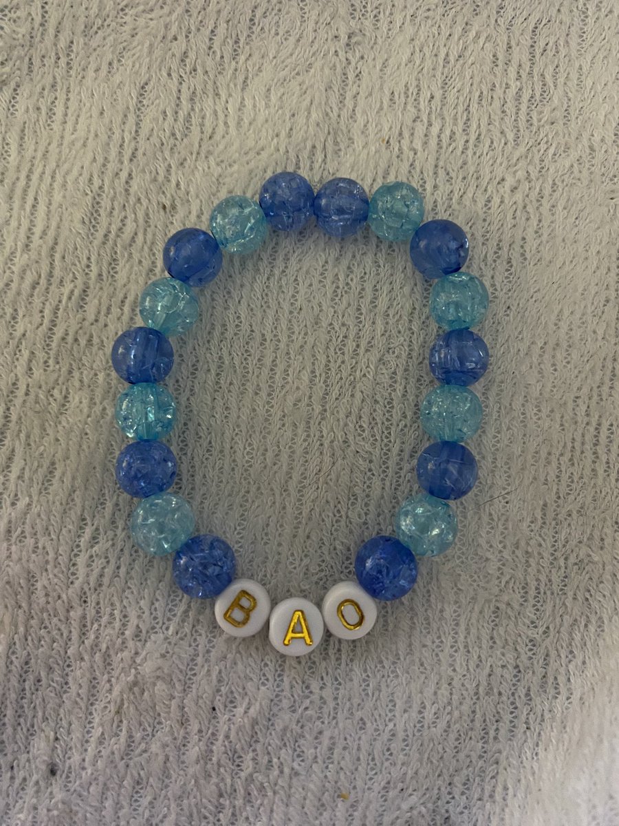 iambread451's tweet image. Made a Bao The Whale bracelet. Know it's not the best. If I had a whale symbol I could put on it, I'd definitely do that. #baothewhale