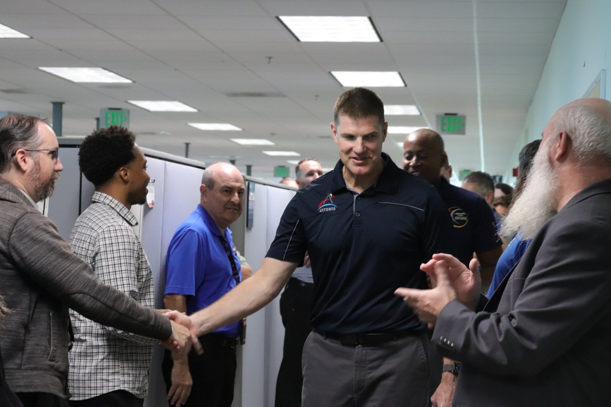 EXCITING! Two  #Artemis II Astronauts visited #KSC Jeremy Hansen, Mission Specialist from Canadian Space Agency and Andre Douglas, back-up Mission Specialist gave word of thanks, encouragment and shook everyone's hand. So cool!! #NASA