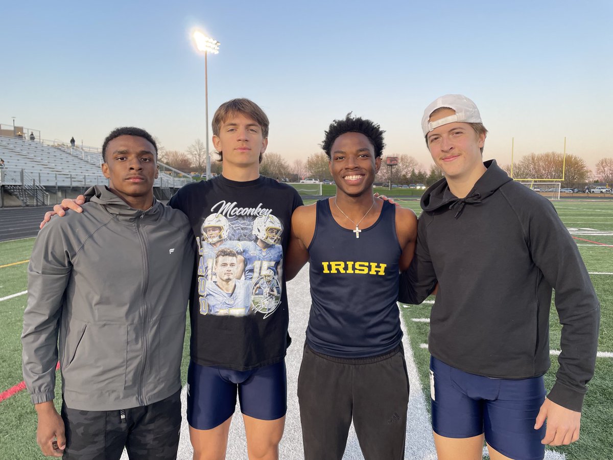 Irish ☘️ 4x400 win South Suburban Relays - Kavari Flowers, Levi Cinnamo, Ja’Khi Hollie, and Carter Ganser.