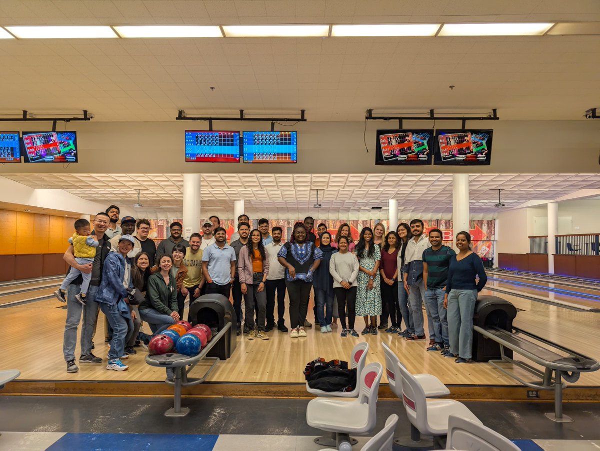 UCDavisPostdocs's tweet image. 🎉A huge THANK YOU to everyone who joined us for our 2025 Annual Postdoctoral Research Symposium and our bowling hangout! 🎳 We appreciate all the volunteers and organizers, Sponsors in @UCDavisGrad @ucdavis and @TurkovichWines
Stay tuned for more events and opportunities! 🚀