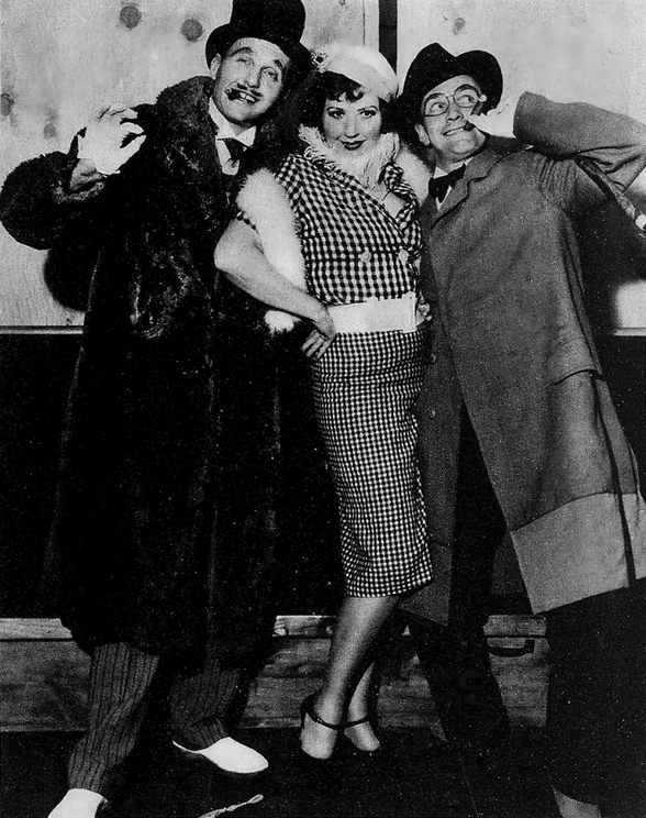 Fredric March, Ralph Bellamy and Mrs. Ralph Bellamy