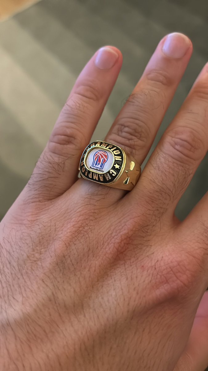 RodBake1's tweet photo. Championship szn 

Cc:@blanketsprite13 https://t.co/0LeIx4wwhB