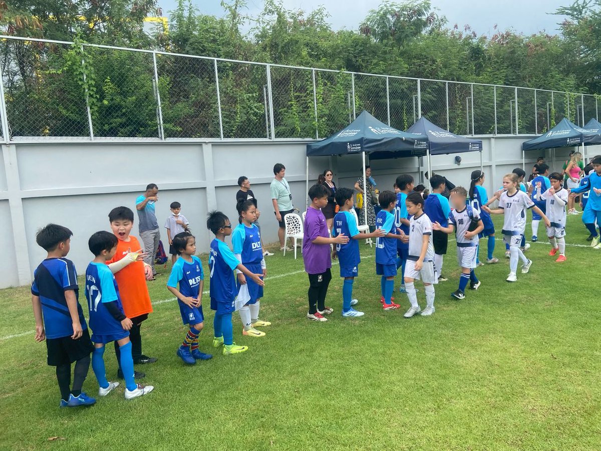 sassamakee's tweet image. ⚽️ Well done to our U9 &amp;amp; U12 teams in friendly, competitive matches vs. DLTS this week!
🌩️ Both games were cut short due to thunder, but spirits stayed high!
👏 Big thanks to all players, coaches &amp;amp; supporters!

#SamakeeSport #TeamSAS #BISAL #FootballSuccess