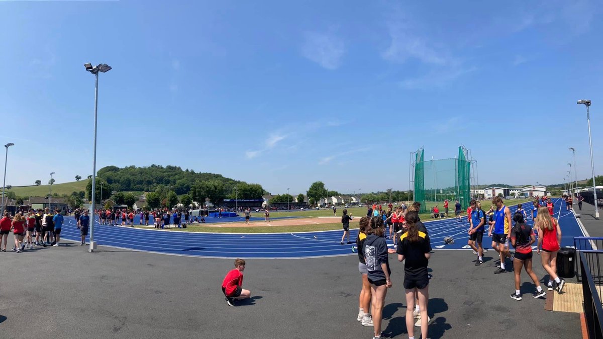 Dyfed Secondary Schools &amp; Colleges Athletics Championships 2025 🏃
Pencampwriaeth Athletau Ysgolion Uwchradd a Cholegau Dyfed 2025 🏃

📍 Carmarthen Athletics Track / Trac Athletau Caerfyrddin
📆 Tuesday 3rd June
📆 Monday 9th June (3000m, steeplechase, hammer, pole vault)