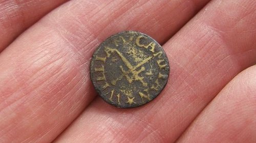 Trade Tokens, by Anna Cusack, ‘Between about 1648 and 1673, almost no small-value coins were minted by the government’. The wealthy could use credit but everyone else who needed to do business began to rely on trade tokens. howtohistory.substack.com/p/trade-tokens