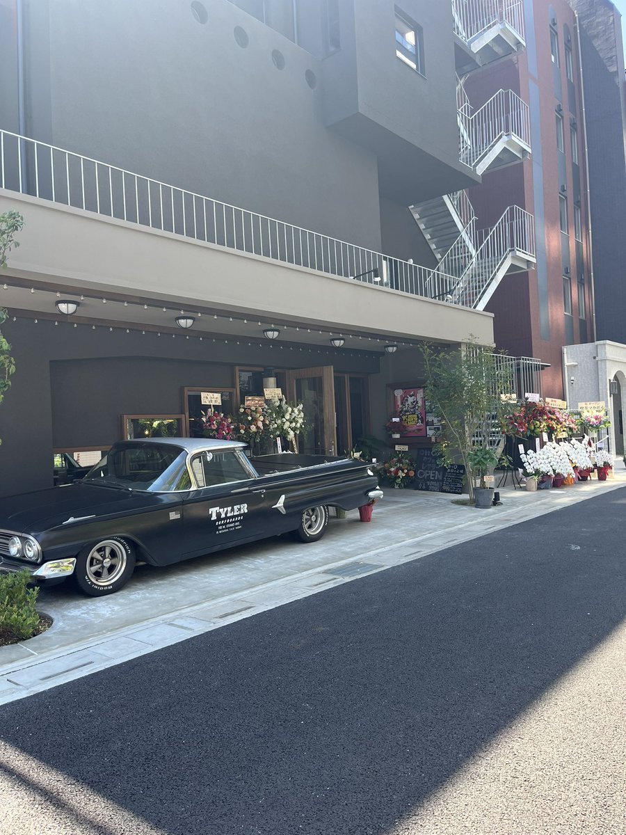franchan1121's tweet photo. 映画館ができるまでの話���映画館で観るの、なんかエモい。
しゃべるタイミングが全然なかったけど、沈黙も一つの共有ってことで。

#レンタルフレンド活動報告
#大宮ミニシアターotto
#ドキュメンタリーの余韻
#映画館で映画館の話
#静かに感動
#心の中で拍手
#レンタルフレンドのしごとです https://t.co/ju7nW4TAbK