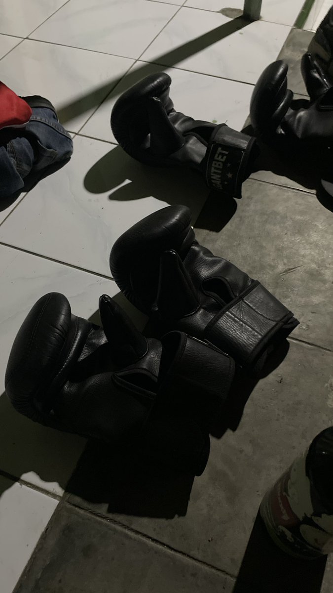 vimfunsterr's tweet image. ❤️‍🩹