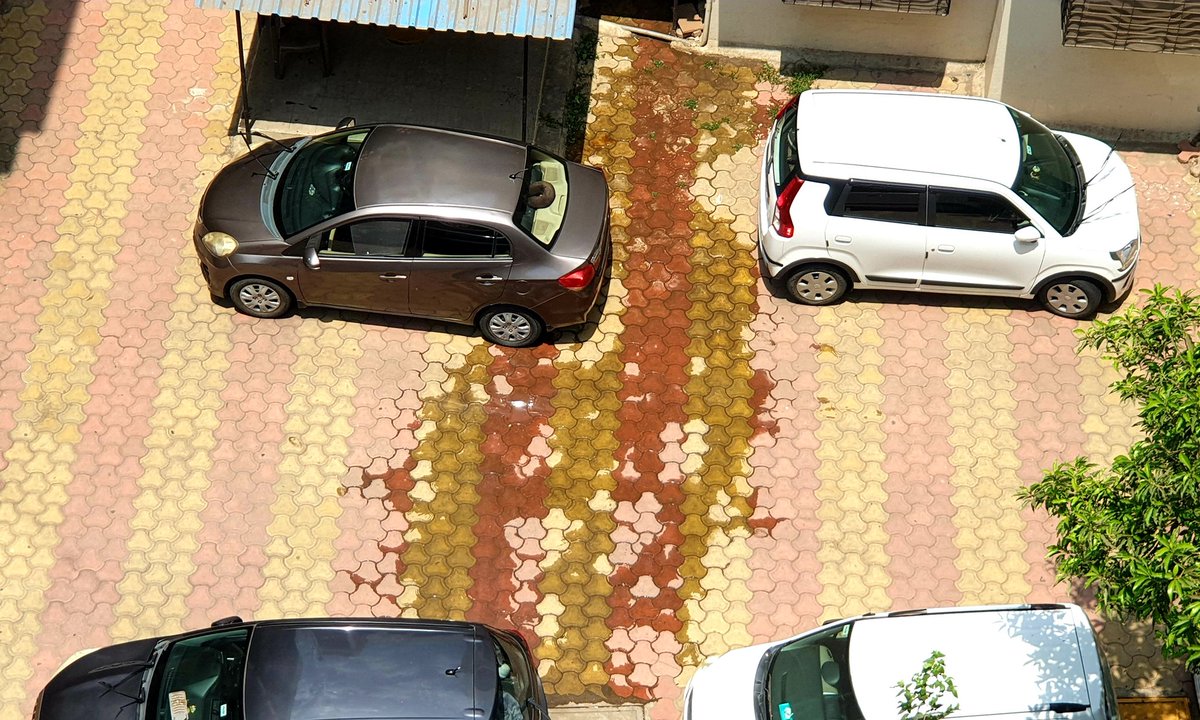 RajeevMulik09's tweet image. Water overflows every 2nd day. Action required @mybmc @mybmcWardRN @mid_day @darshanfun @nshiv @shrikant_soman
Location: Amisha CHS, Ajramarji Marg, Navagaon, Behind Hotel Shagun, Dahisar (w), Mumbai 400068
