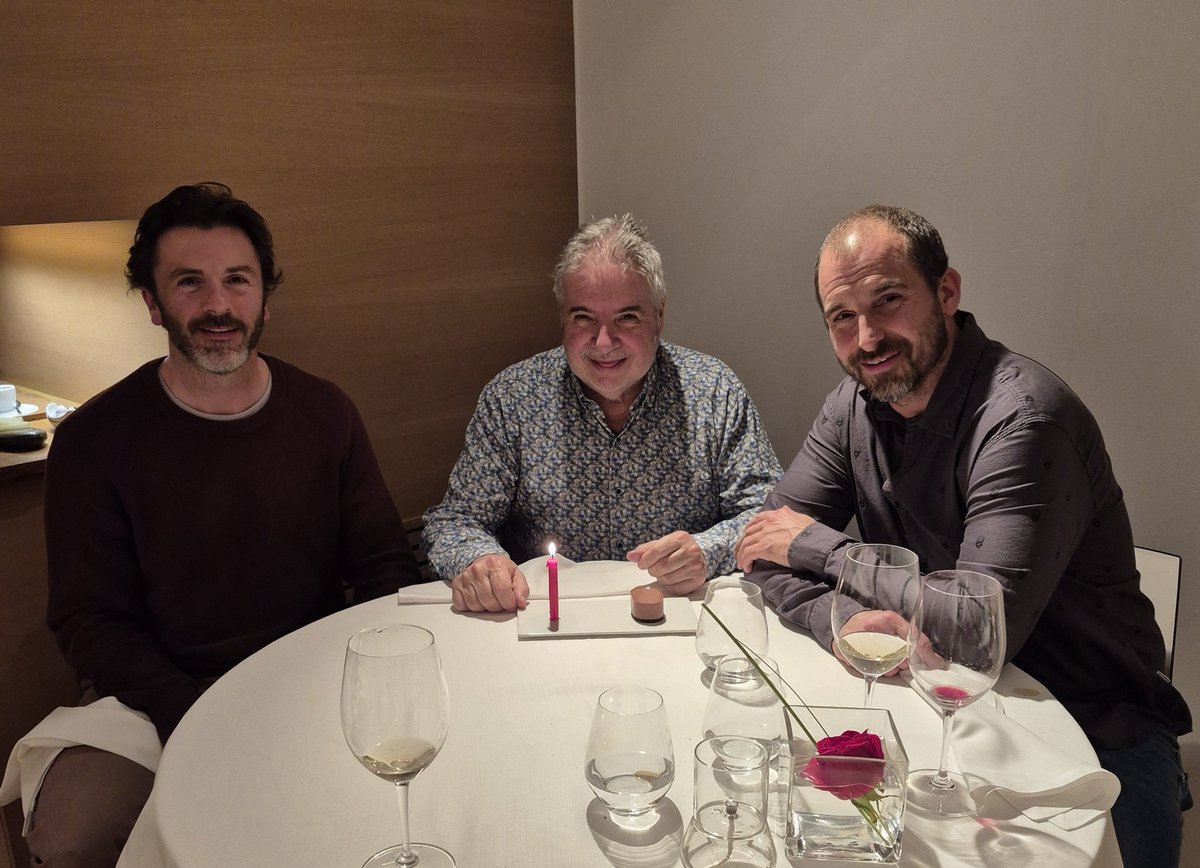 El ritual anual.
Junts som imbatibles.