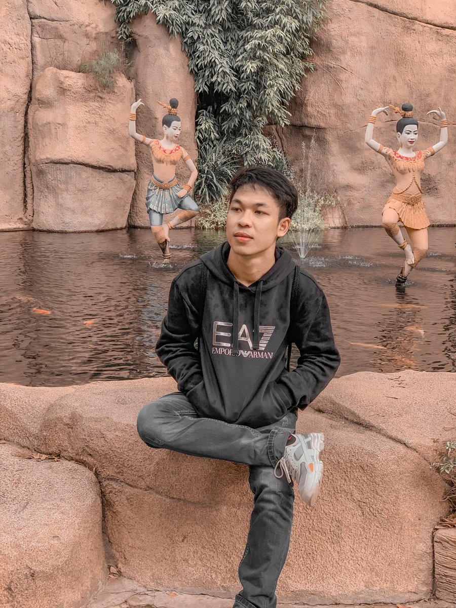 ពីមុនហើយលូវខុសគ្នាឆ្ងាយណាស់ #nysathya