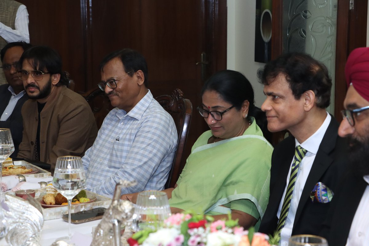 ANAROCK (@anarock) on Twitter photo A big step forward in the vision to make Delhi a vibrant, economically robust, and globally competitive capital.
Honโble Union Minister <a href="/HardeepSPuri/">Hardeep Singh Puri</a> Ji, along with Delhi CM Smt. <a href="/gupta_rekha/">Rekha Gupta</a> Ji, brought together key leaders from across sectors for a powerful and purpose-driven A big step forward in the vision to make Delhi a vibrant, economically robust, and globally competitive capital.
Honโble Union Minister <a href="/HardeepSPuri/">Hardeep Singh Puri</a> Ji, along with Delhi CM Smt. <a href="/gupta_rekha/">Rekha Gupta</a> Ji, brought together key leaders from across sectors for a powerful and purpose-driven