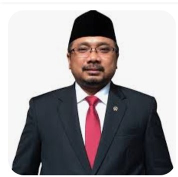 Dia ngumpet di mana..dn siapa yg nyuruh dia ngumpet..kok hilang di telan bumi