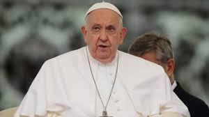 Menzil Şeyhi Öldü
57 Milyar Dolar Serveti Çıktı. 
Papa öldü
Hiç Serveti Çıkmadı. 
Para İslamda....