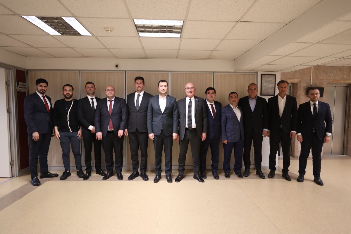 GİMAT BAŞKANIMIZ SN. RECAİ KESİMAL VE GİMAT YÖNETİM KURULU ÜYELERİMİZ YENİMAHALLE BELEDİYE BAŞKANI SN. FETHİ YAŞAR’I VE YARDIMCILARINI ZİYARET ETTİLER. GİMAT’A YAPMIŞ OLDUKLARI KATKILARINDAN VE MİSAFİRPERVERLİKLERİNDEN DOLAYI KENDİLERİNE TEŞEKKÜR EDERİZ.