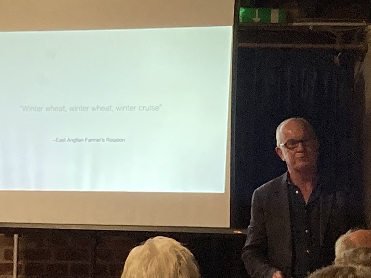 Thank you to <a href="/hanslope/">John Pawsey 🌞</a> and <a href="/ShimplingPark/">Shimpling Park Farm</a> (is this you Alice!) for coming down to speak at <a href="/Farmers_Club/">CanterburyFarmers</a> last night. Fantastic to catch up and get a dose of John’s enthusiasm! 😎👍😎