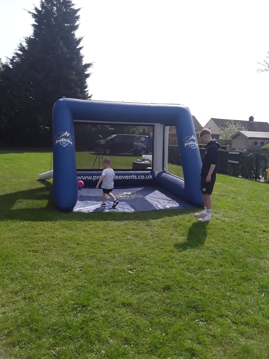Class 1 had a fantastic time when Prostrike visited school. We loved trying to shoot the fastest goals we could while raising money.