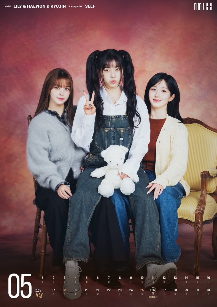 하 공식에서사진줫어진짜너무귀엽다
볼수록좋은가족사진이네요