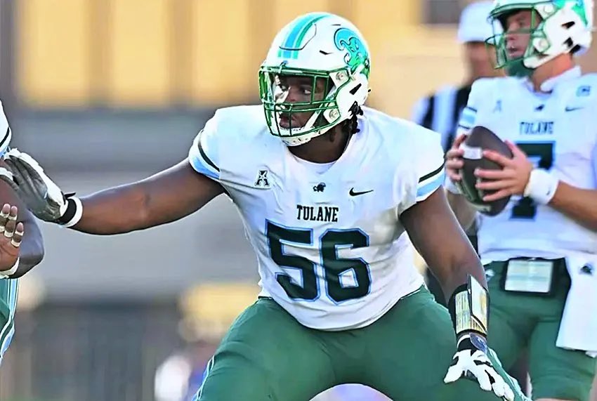 Monarch Knights Football (@mhs_knights_fb) on Twitter photo Congratulations to <a href="/B72Lorvens/">lorvensB72</a> for getting his first offer by <a href="/GreenWaveFB/">Tulane Football</a> via <a href="/CoachCarterTU/">#TTB</a>.
<a href="/Coach_Mont70/">Roberto Montanez Jr</a> <a href="/Coach_Davis3/">Coach Davis</a> <a href="/CoachPoole954/">Zackery Poole</a> <a href="/ConroyWhyte/">Conroy Whyte</a> <a href="/JackSwain100/">Russ Swain</a> <a href="/LawrenceBl83397/">New Blustein Recruiting</a> <a href="/JohnGarcia_Jr/">John Garcia, Jr.</a> <a href="/NP_Florida/">Chad Jamison</a> <a href="/ChadSimmons_/">ChadSimmons</a> <a href="/JerryRecruiting/">Rising Stars</a> <a href="/Andrew_Ivins/">Andrew Ivins</a> Congratulations to <a href="/B72Lorvens/">lorvensB72</a> for getting his first offer by <a href="/GreenWaveFB/">Tulane Football</a> via <a href="/CoachCarterTU/">#TTB</a>.
<a href="/Coach_Mont70/">Roberto Montanez Jr</a> <a href="/Coach_Davis3/">Coach Davis</a> <a href="/CoachPoole954/">Zackery Poole</a> <a href="/ConroyWhyte/">Conroy Whyte</a> <a href="/JackSwain100/">Russ Swain</a> <a href="/LawrenceBl83397/">New Blustein Recruiting</a> <a href="/JohnGarcia_Jr/">John Garcia, Jr.</a> <a href="/NP_Florida/">Chad Jamison</a> <a href="/ChadSimmons_/">ChadSimmons</a> <a href="/JerryRecruiting/">Rising Stars</a> <a href="/Andrew_Ivins/">Andrew Ivins</a>