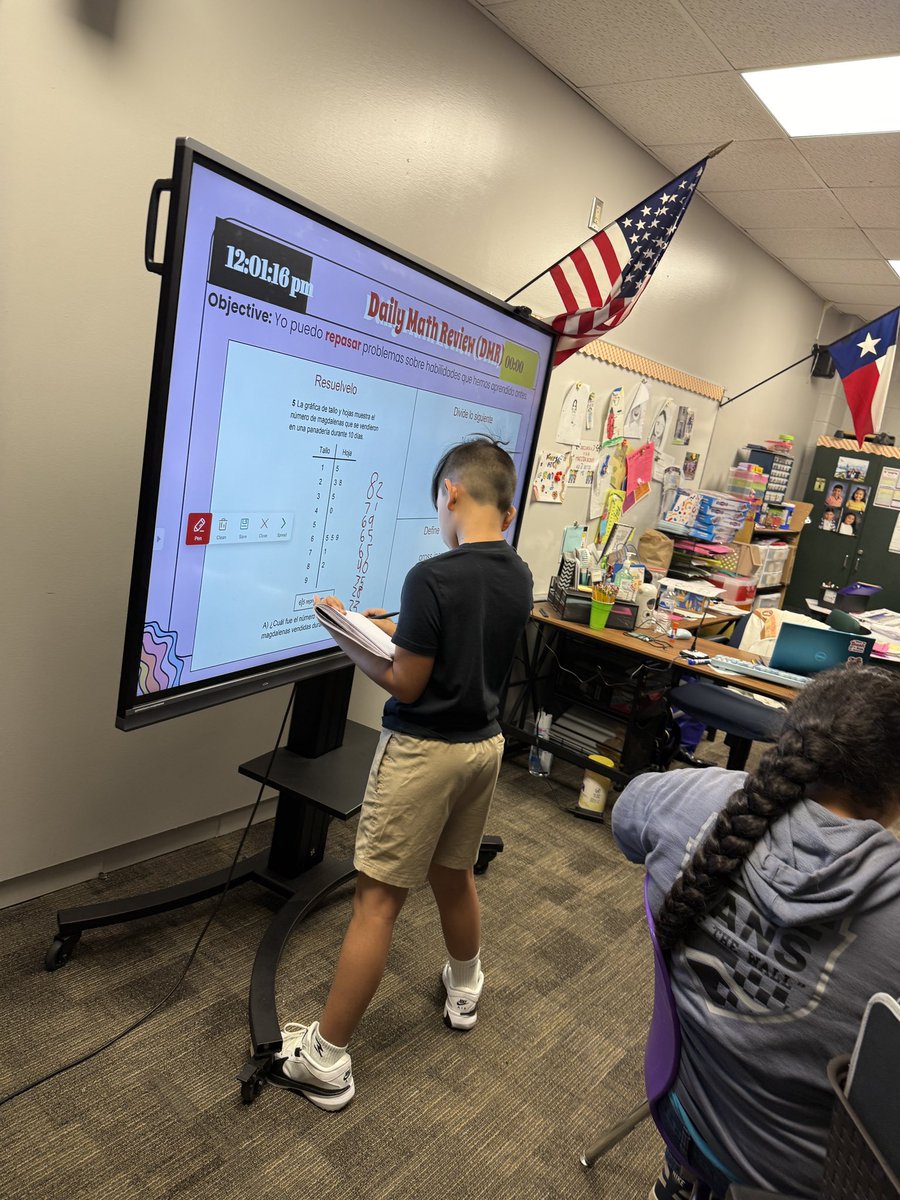 ๐๐ช๐ป๐ฎ๐ท ๐. ๐ฅ๐ฎ๐ท๐ฝ๐พ๐ป๐ช (@texasmaestramsg) on Twitter photo I love it when we get to the point in our year where the students have the confidence to teach their classmates. โค๏ธ I am super proud of these Wildcats!
<a href="/HumbleISD_HE/">Humble Elementary</a> <a href="/MrsVelasco_HE/">Anais Velasco</a> I love it when we get to the point in our year where the students have the confidence to teach their classmates. โค๏ธ I am super proud of these Wildcats!
<a href="/HumbleISD_HE/">Humble Elementary</a> <a href="/MrsVelasco_HE/">Anais Velasco</a>