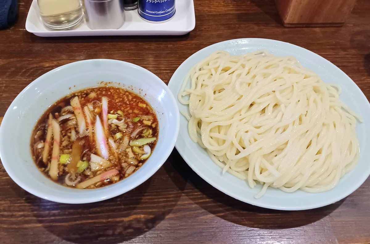 きみも #ら～麺デ部🍜 に入部しない🎵

青森市サンロード青森近くの「つけそばなりや」さんのつけそば（並）🎵
一杯930円🎵

#拡散希望RT
#フォロバ100 
#フォローした人全員フォローする

続く～🎵