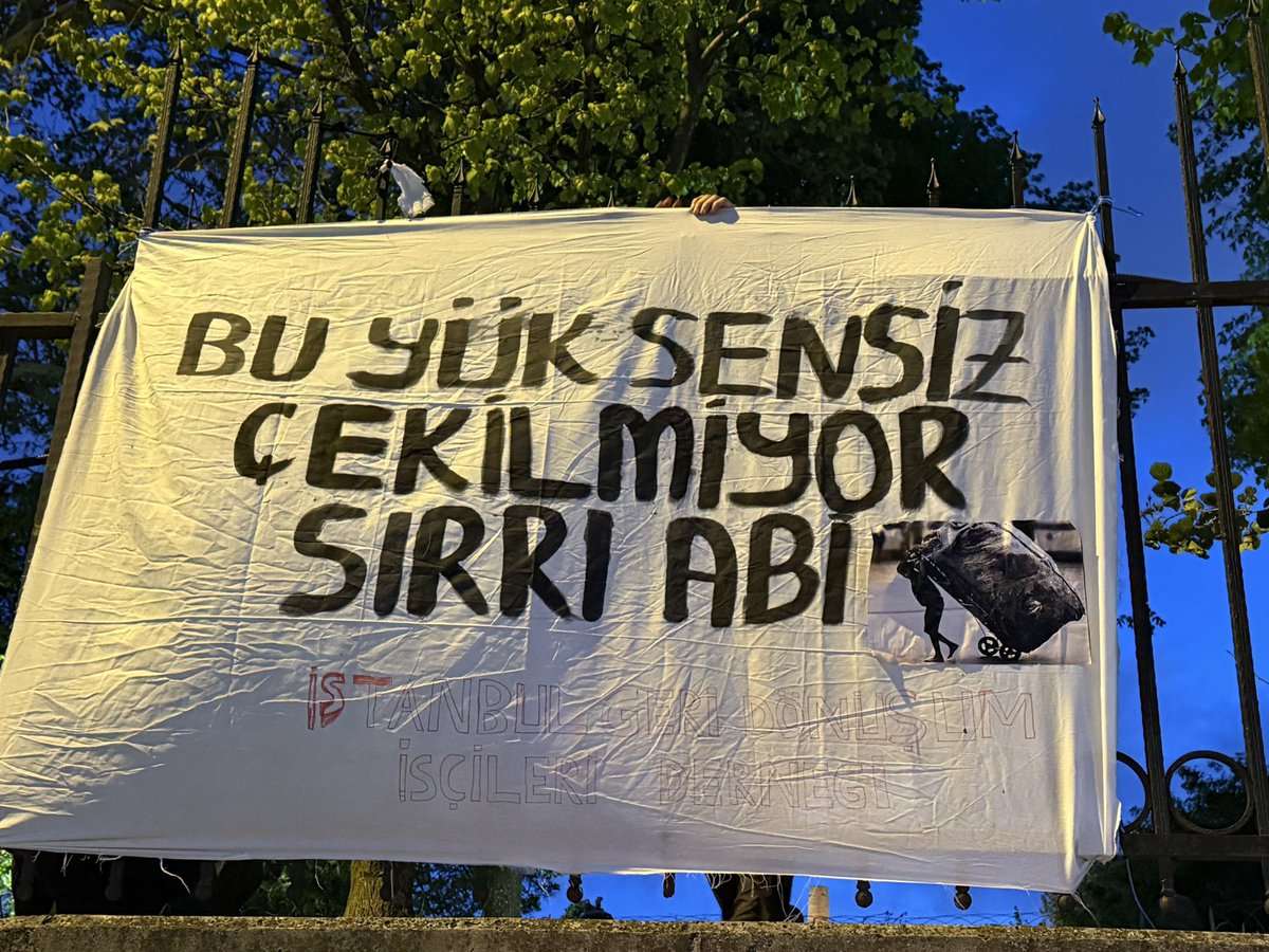 Diren… ‘Mutlunun hâlâ mutsuza borcu var’. Gel artık, görmeyi en çok senin hakkettin barış gelsin… Diren Sırrı Başkan #SırrıSüreyyaÖnder