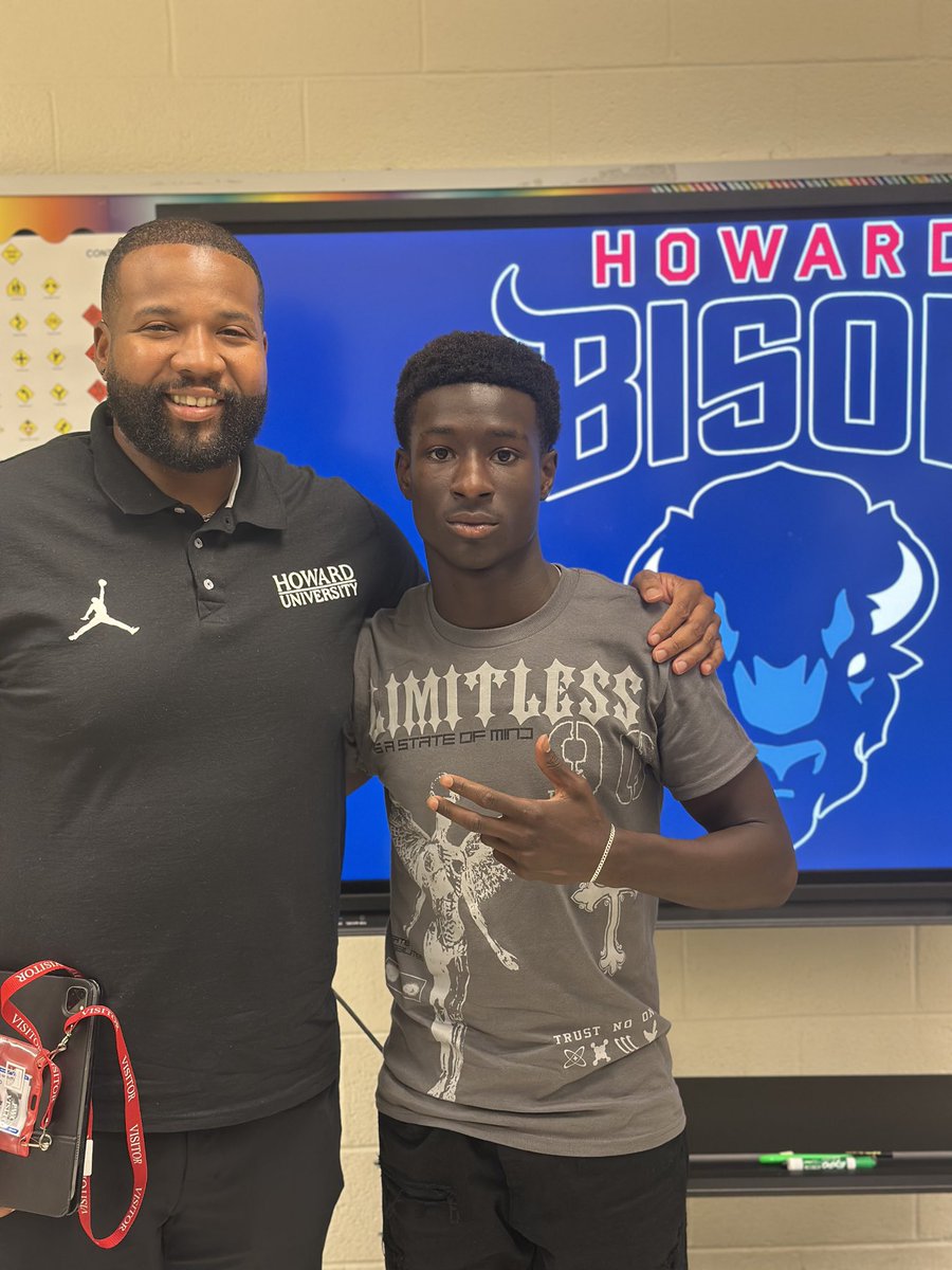 Derron (@derrondanquah27) on Twitter photo Thank you <a href="/CoachLA73/">Arthur L.A. Ray</a> for stopping by the school today to talk to me about <a href="/HUBISONFOOTBALL/">HOWARD FOOTBALL</a> Thankful for this opportunity!
<a href="/ophsfootball/">Osbourn Park Football</a> <a href="/_Holland86/">COACH HOLLAND</a> Thank you <a href="/CoachLA73/">Arthur L.A. Ray</a> for stopping by the school today to talk to me about <a href="/HUBISONFOOTBALL/">HOWARD FOOTBALL</a> Thankful for this opportunity!
<a href="/ophsfootball/">Osbourn Park Football</a> <a href="/_Holland86/">COACH HOLLAND</a>