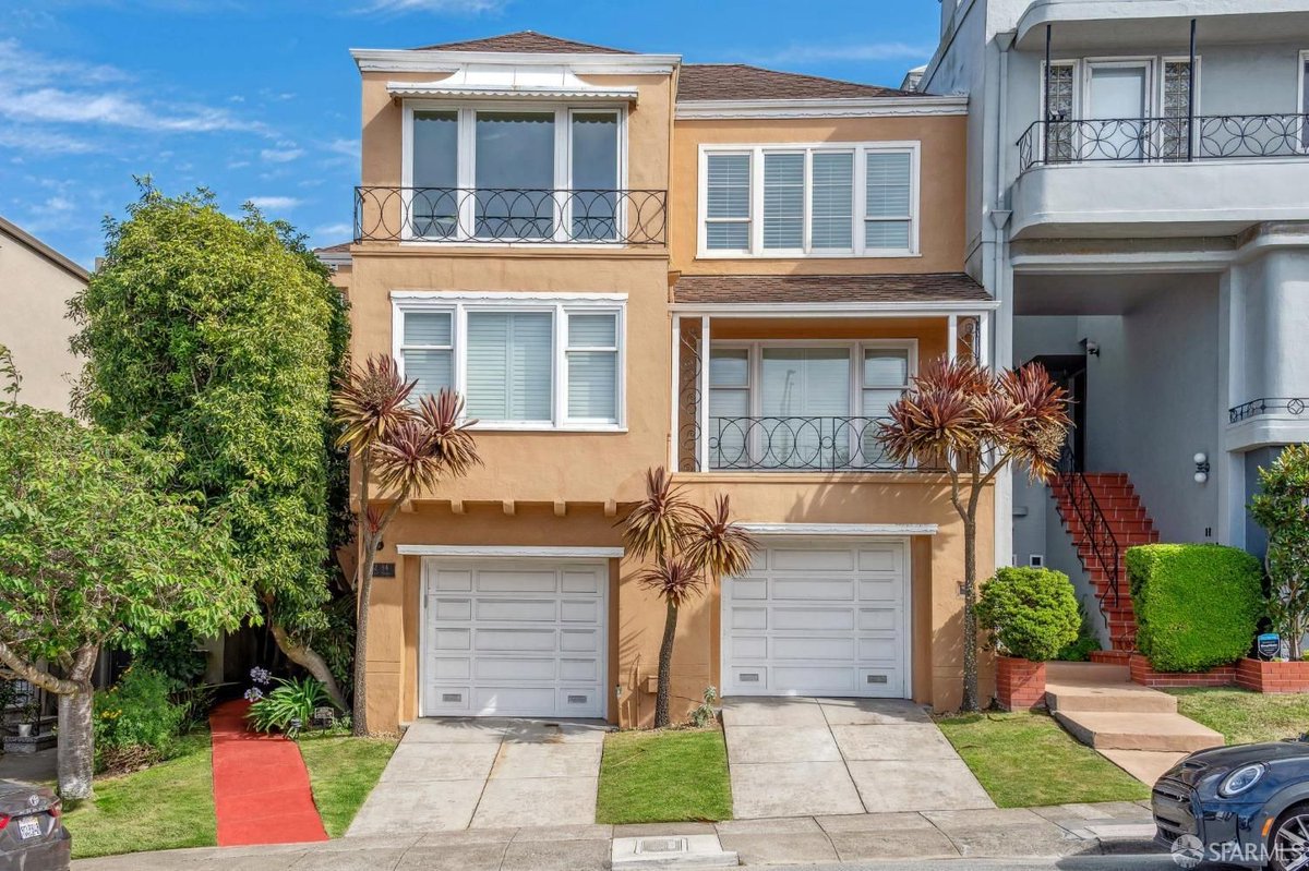 Pending: 34 Collins Street dlvr.it/TKSLzq